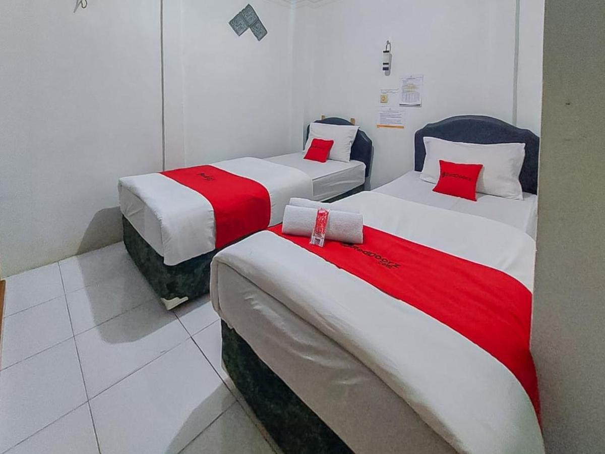 RedDoorz @ Tanjung Selor Hotell Eksteriør bilde